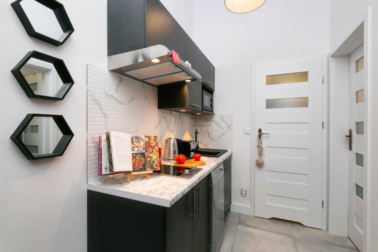 Berg Apartament Red Obok Starego Miasta Gdańsk Eksteriør billede